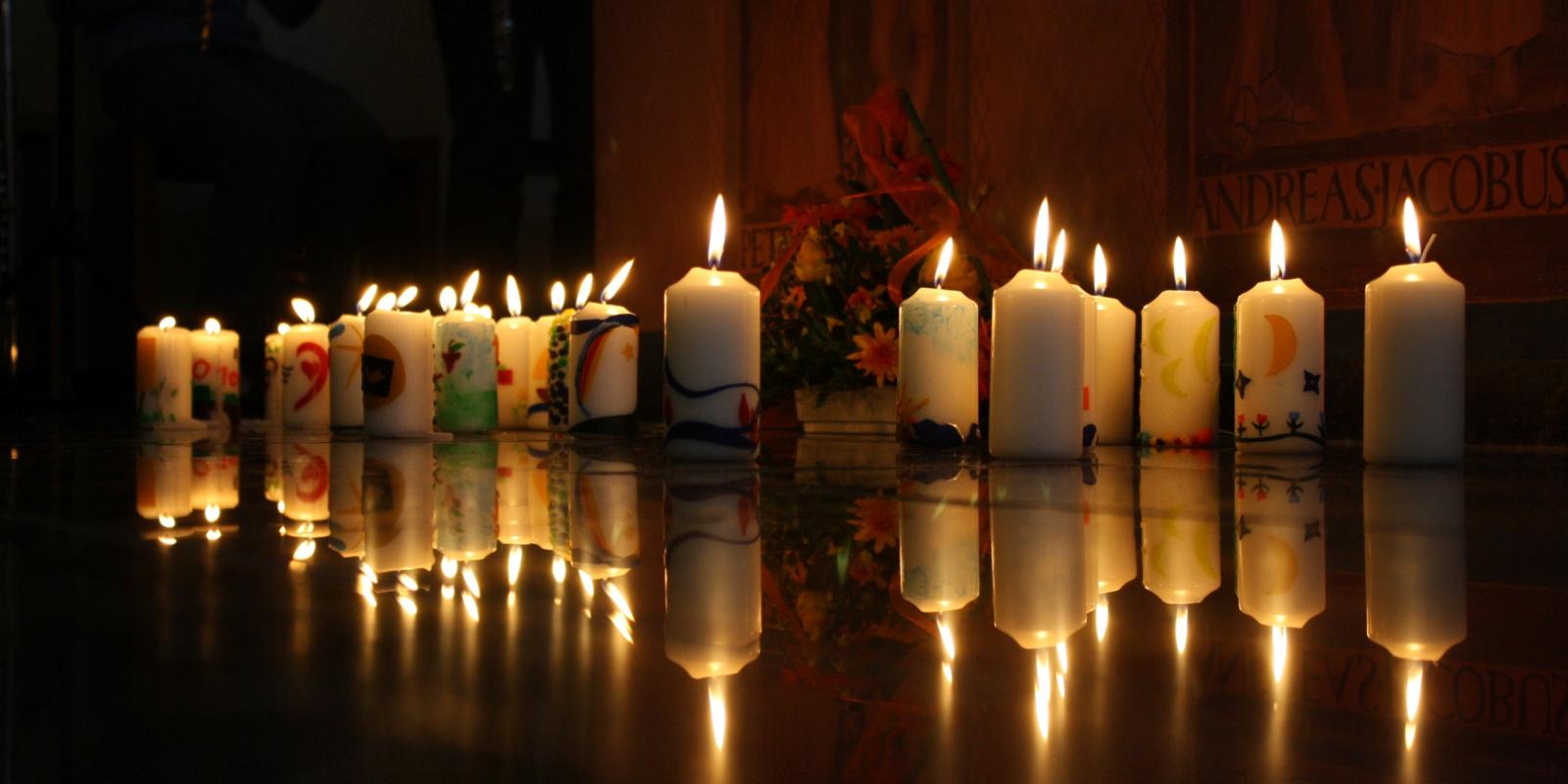 Osterkerzen Foto: 21.2.2019
Kerzen in der Osternacht