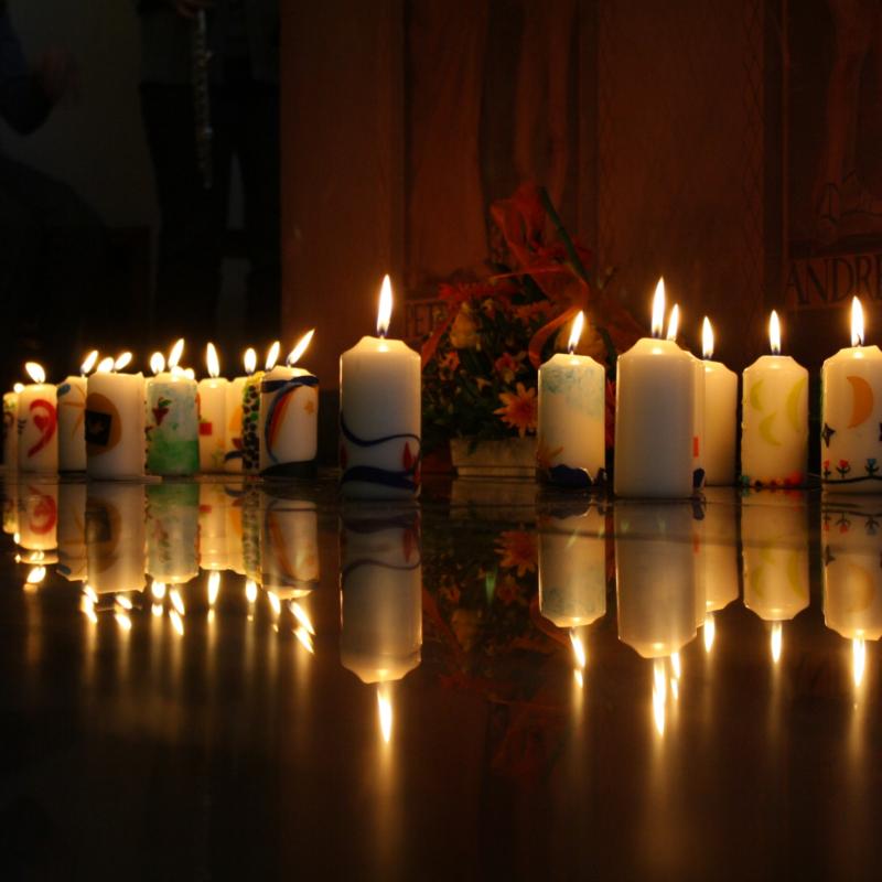 Foto:  21.2.2019

Kerzen in der Osternacht